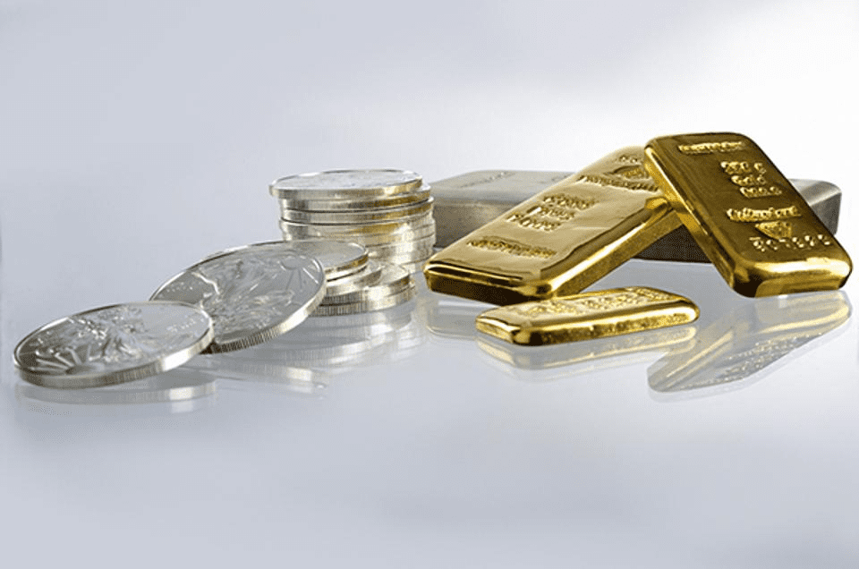 قیمت نقره و تأثیرش روی بیت‌کوین و طلا