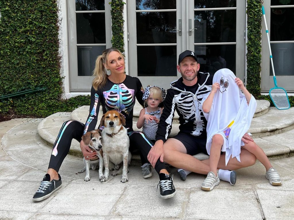 بیوگرافی اریک ترامپ و قیمت ارز میم کوین 2 فرزندان اریک ترامپ